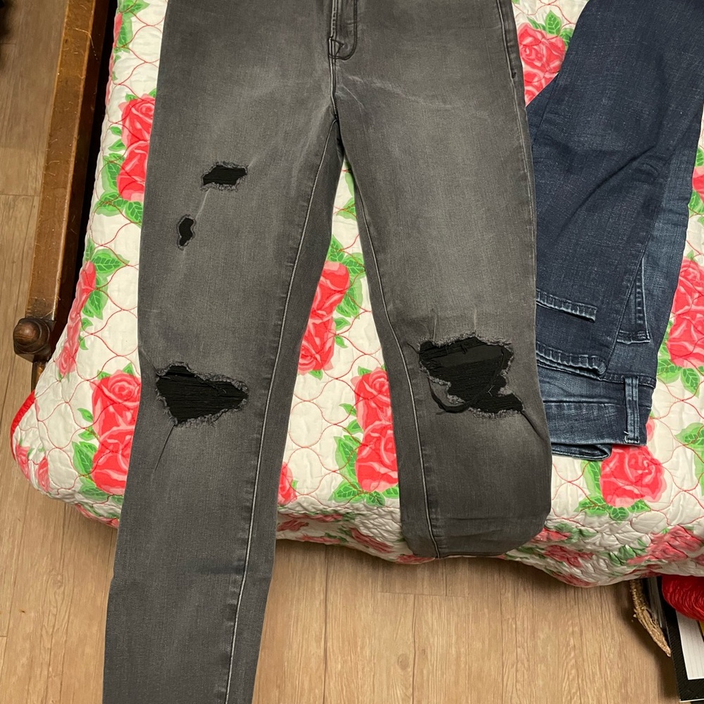 Good American Gray Skinny Jeans